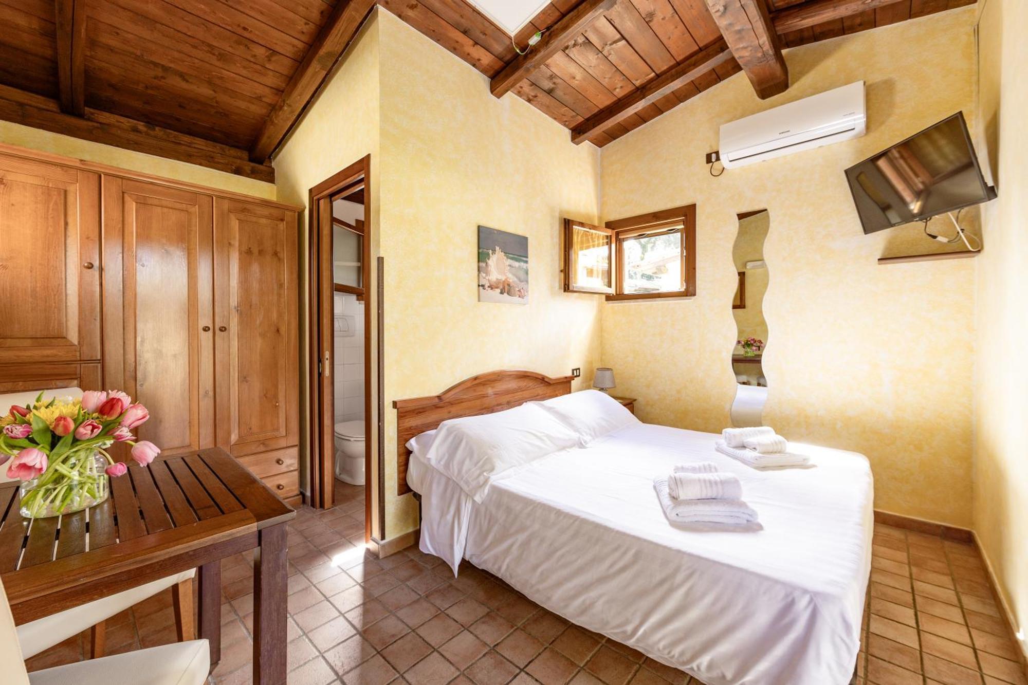 Holiday Village Фонди Экстерьер фото
