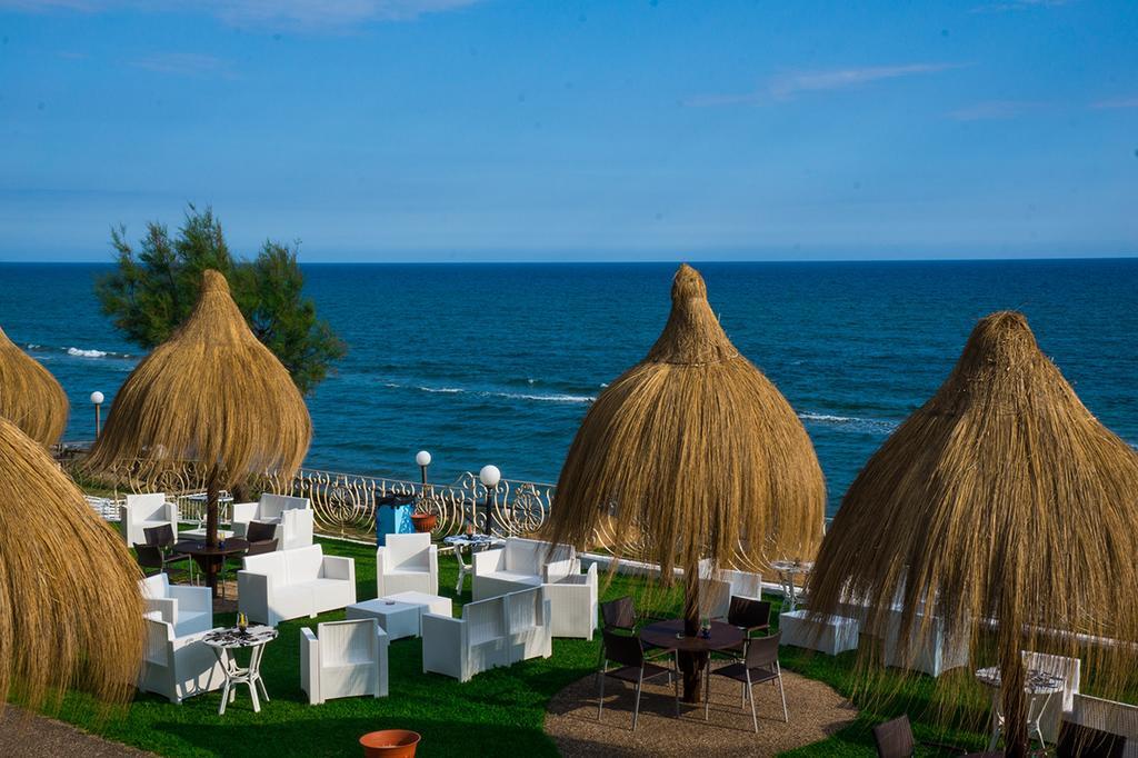Holiday Village Фонди Экстерьер фото