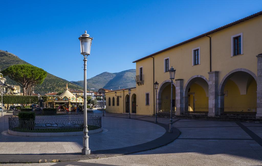 Holiday Village Фонди Экстерьер фото