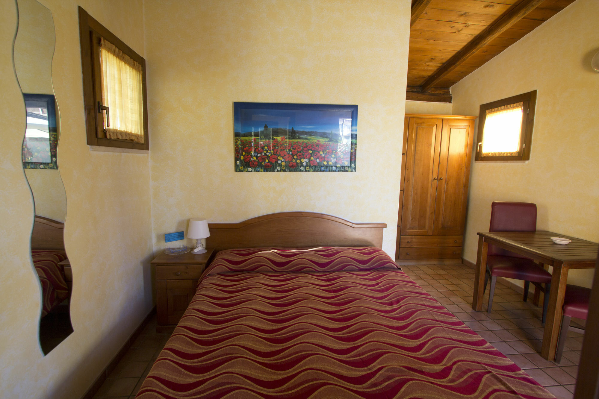 Holiday Village Фонди Экстерьер фото